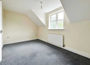 3 bed Town House