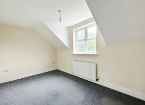 3 bed Town House