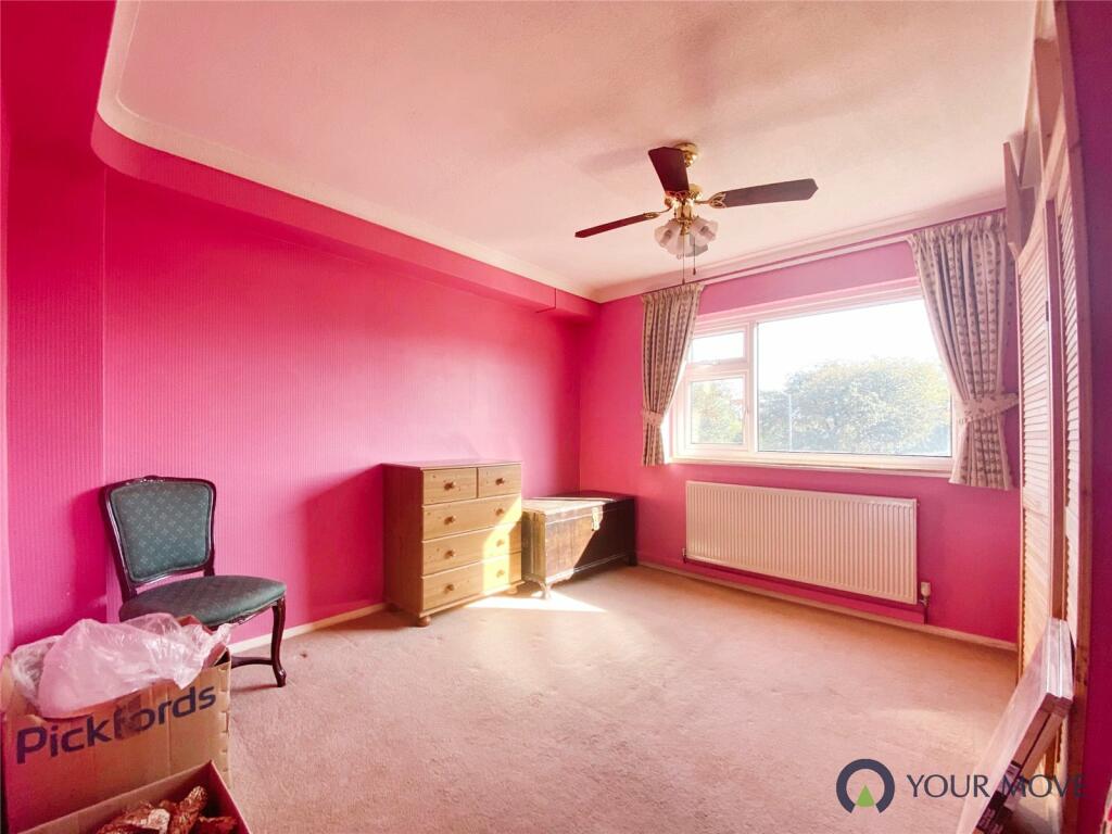 3 bed Block of Apartments