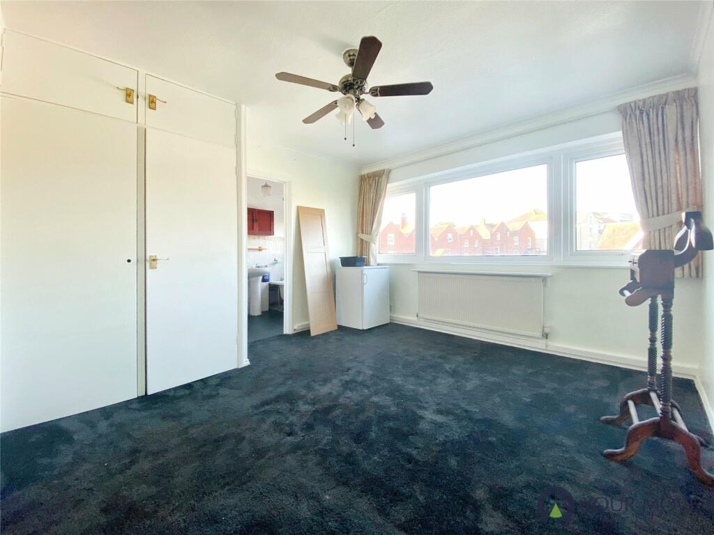 3 bed Block of Apartments
