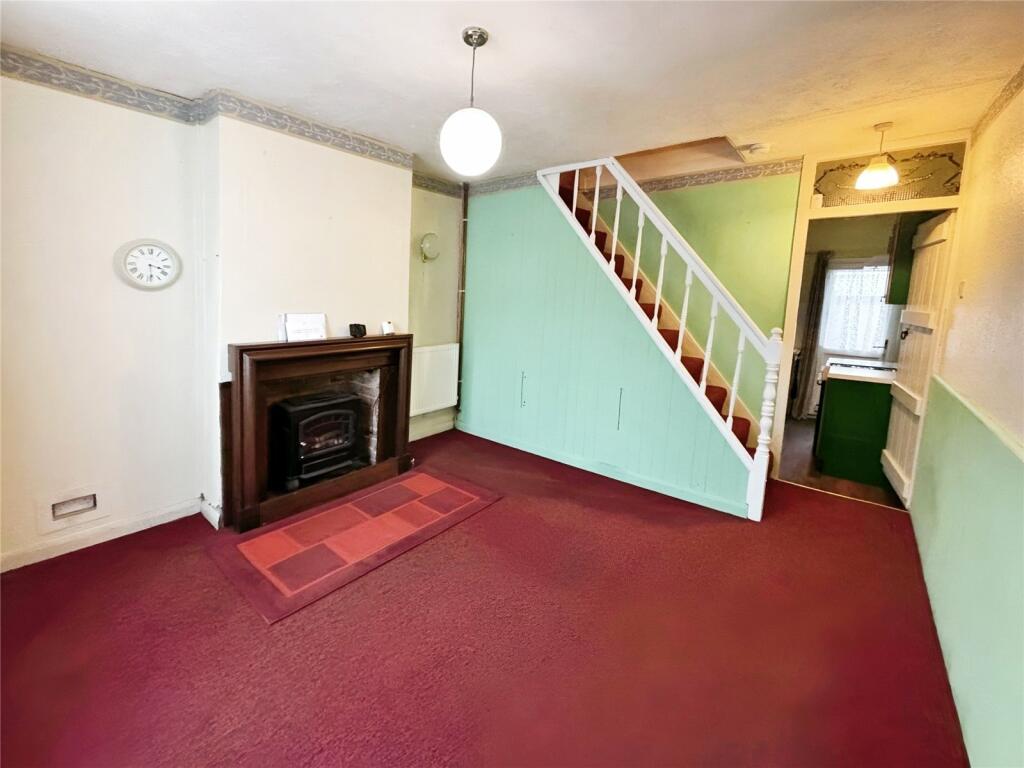 2 bed Terraced