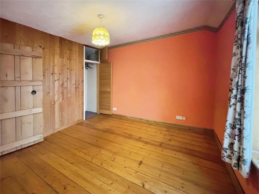 2 bed Terraced