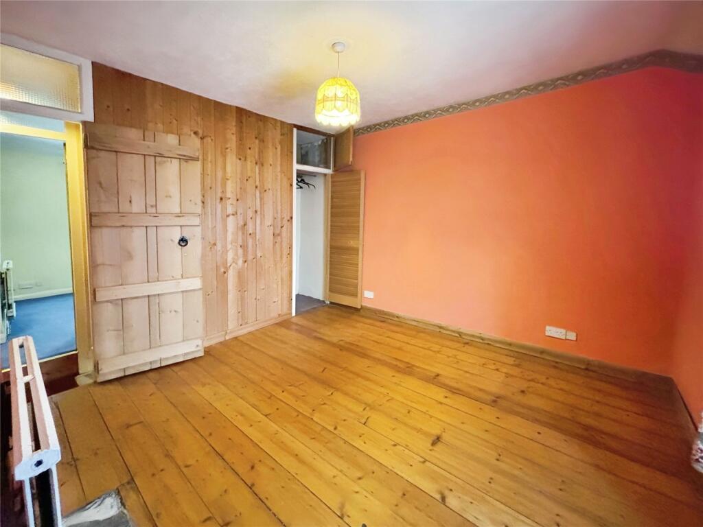 2 bed Terraced