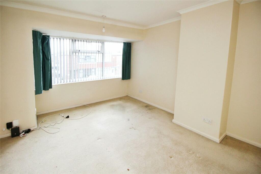 2 bed Semi-Detached