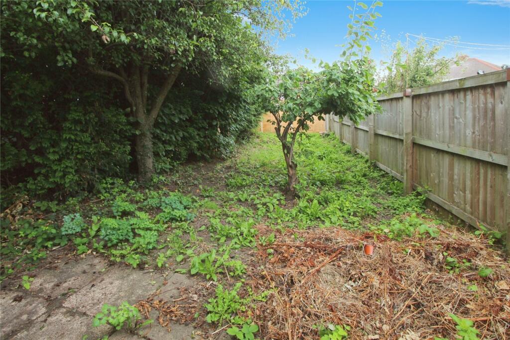 2 bed Semi-Detached