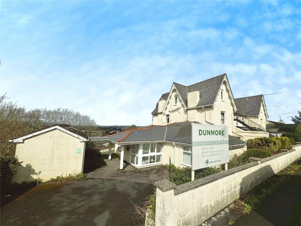 31 bed Guest House