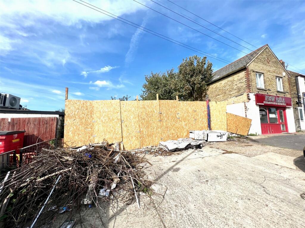 4 bed Plot