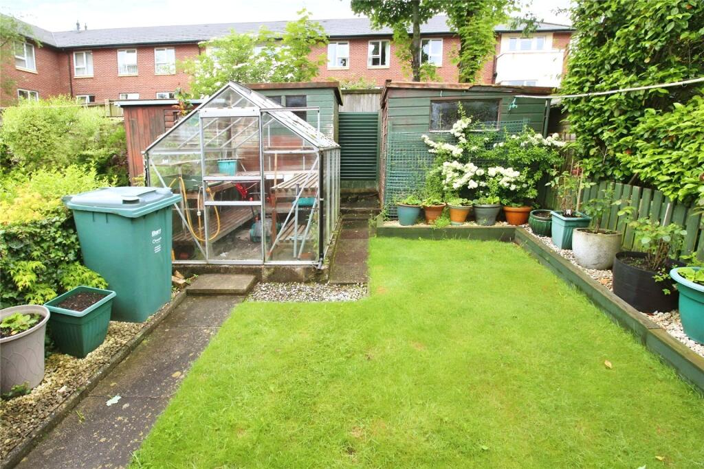 1 bed Terraced