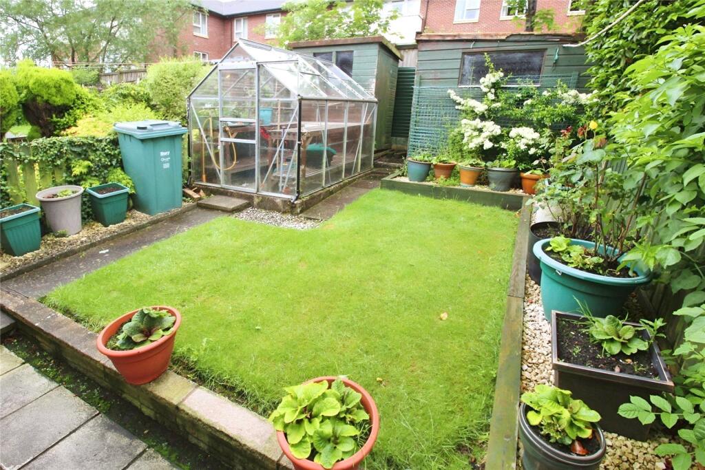 1 bed Terraced