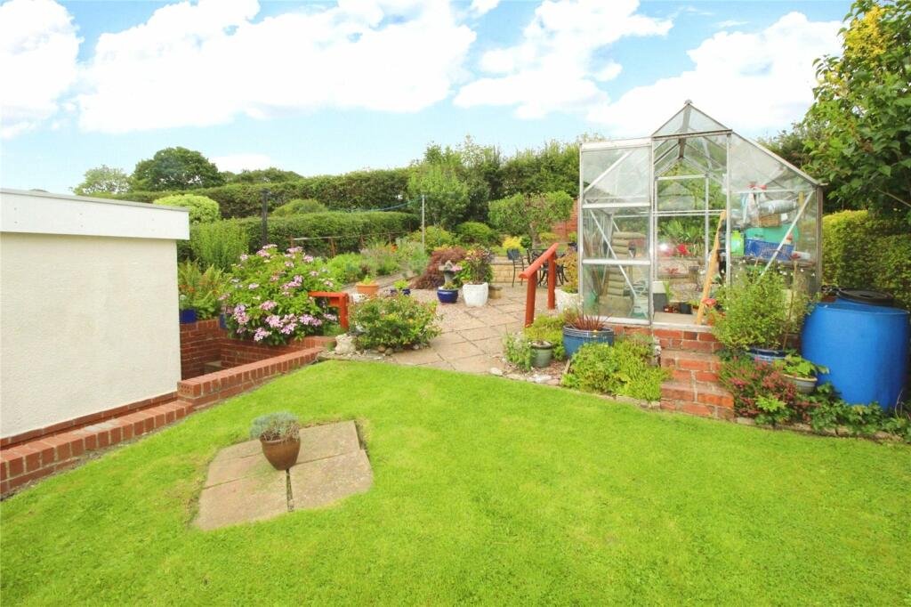 3 bed Detached Bungalow