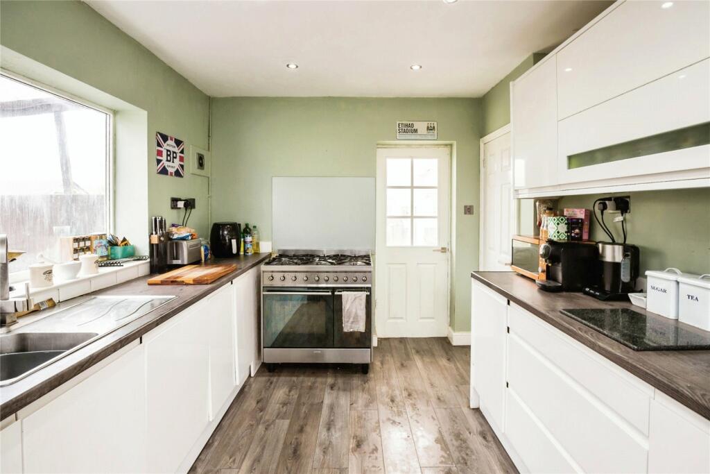 3 bed Semi-Detached