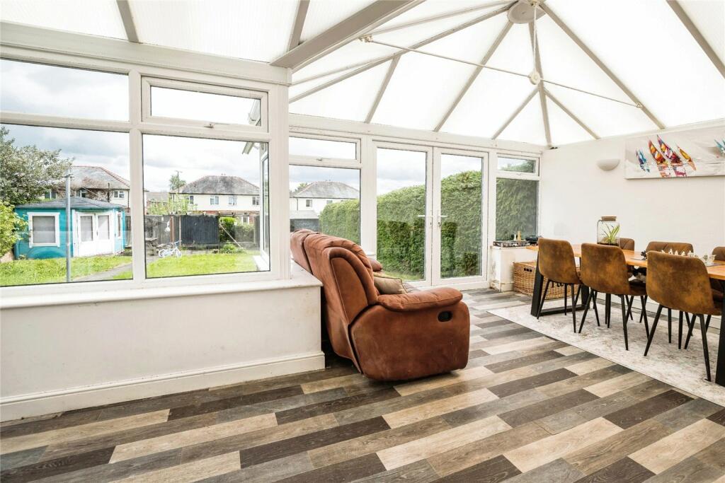 3 bed Semi-Detached