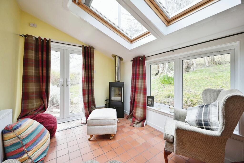2 bed Detached