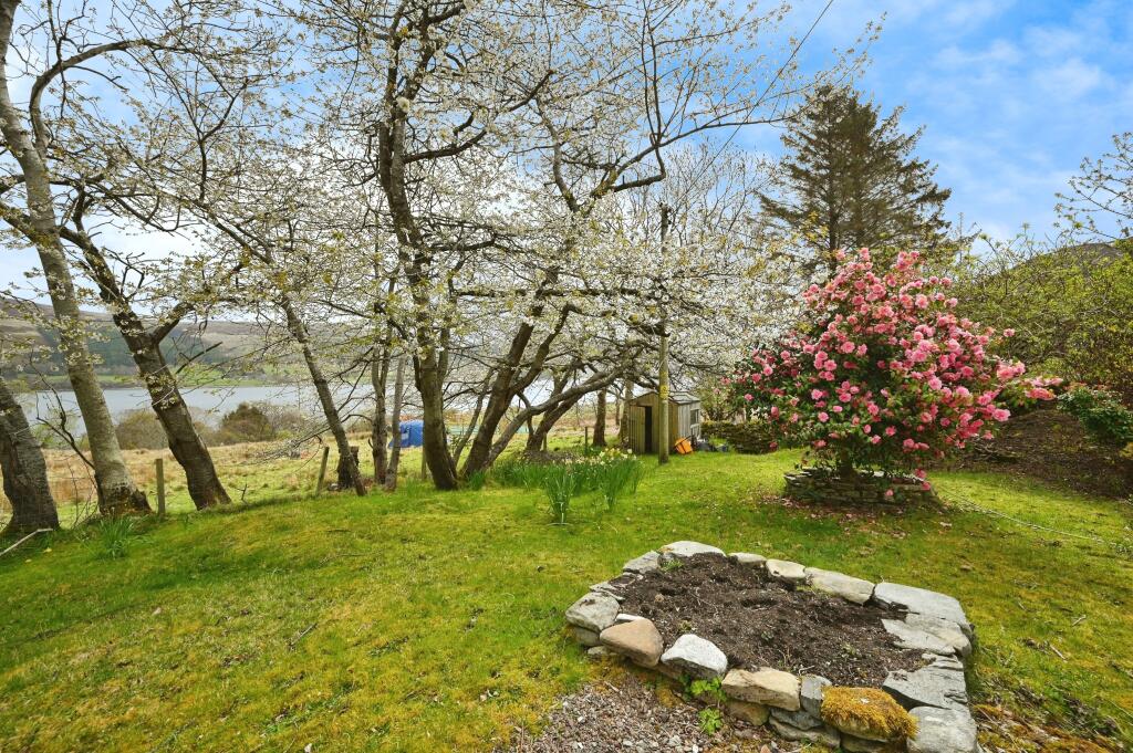 2 bed Detached