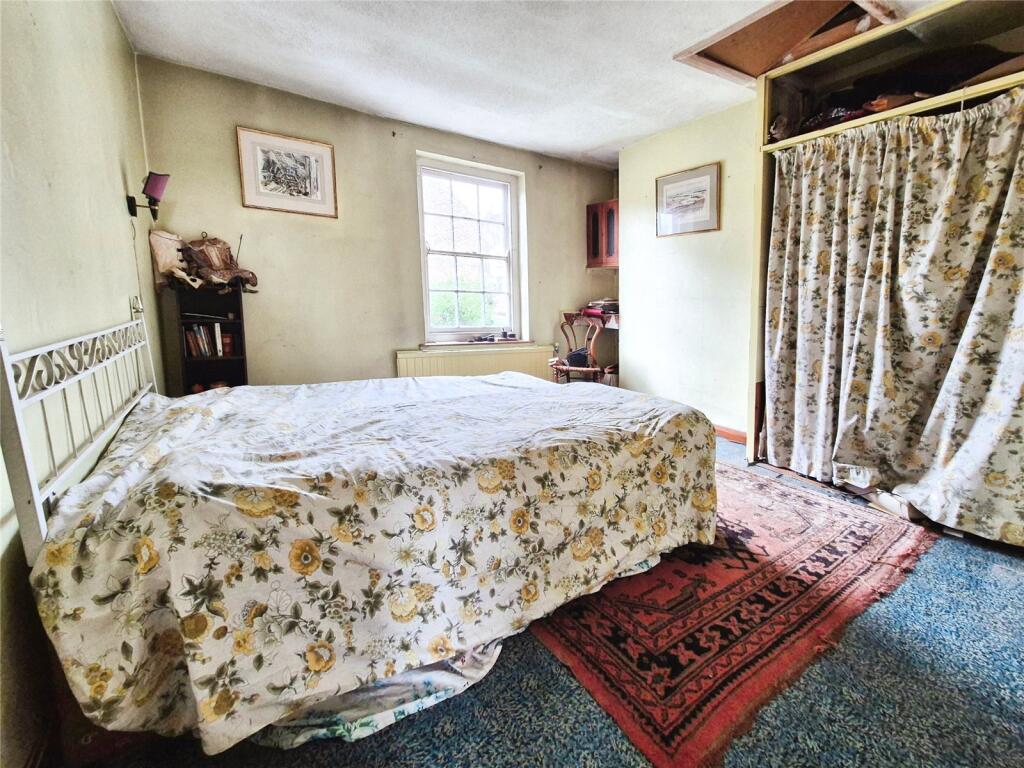 3 bed Terraced