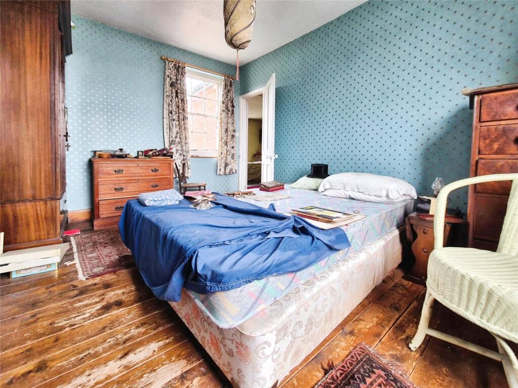 3 bed Terraced