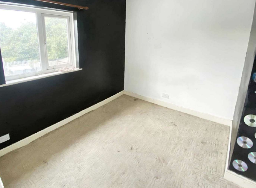 4 bed Terraced