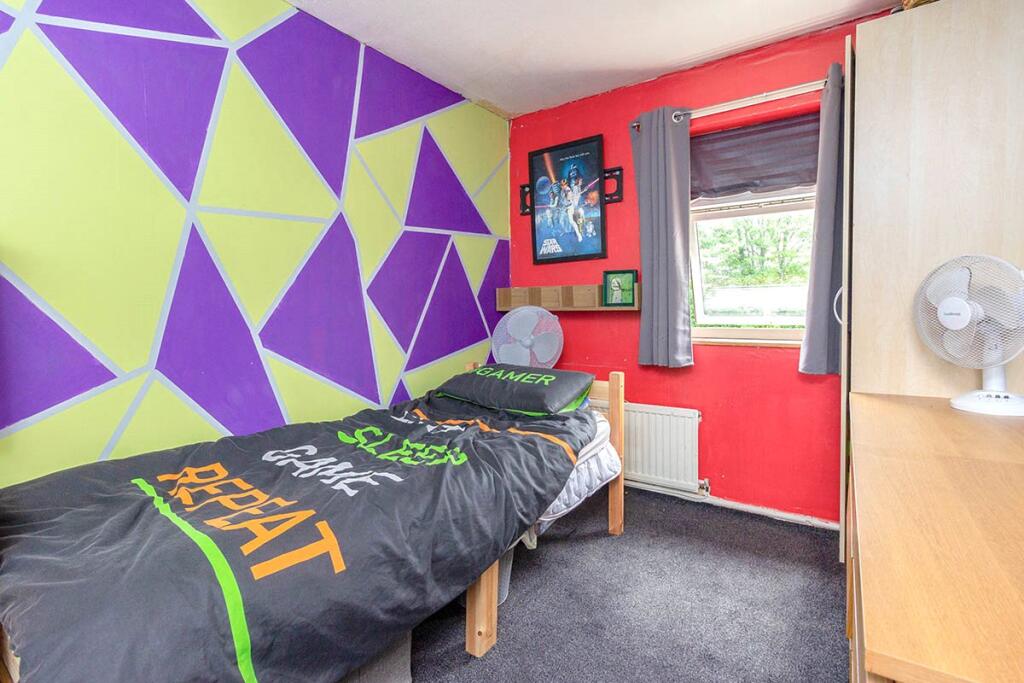 3 bed Terraced