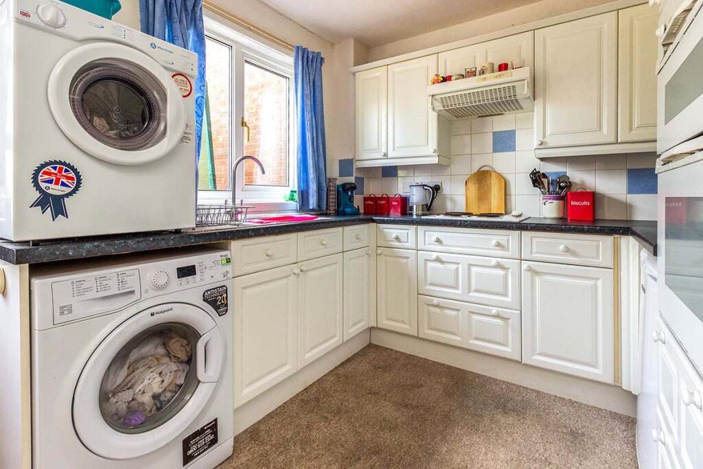 3 bed Terraced