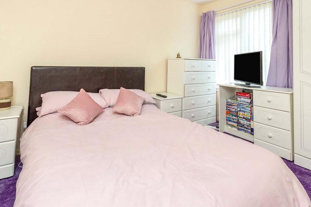 3 bed Terraced