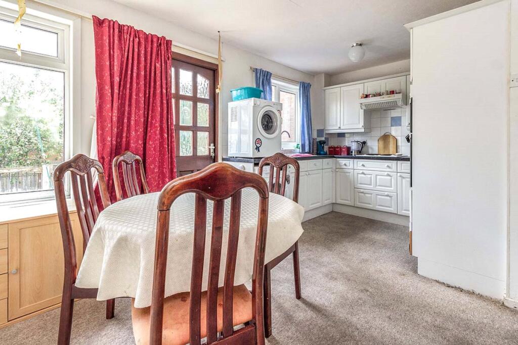 3 bed Terraced