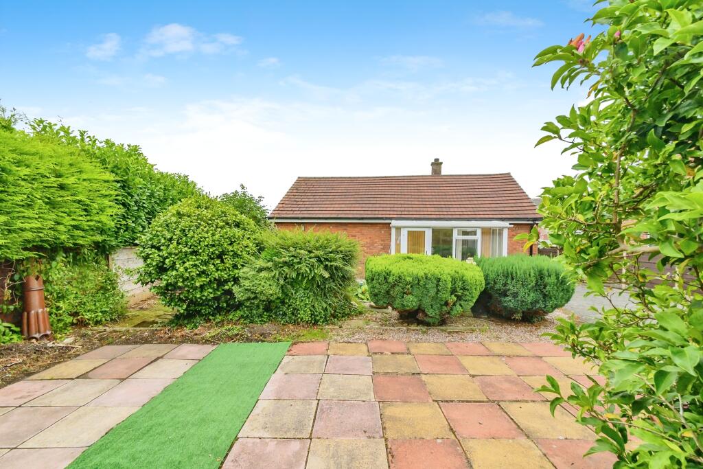 2 bed Detached Bungalow