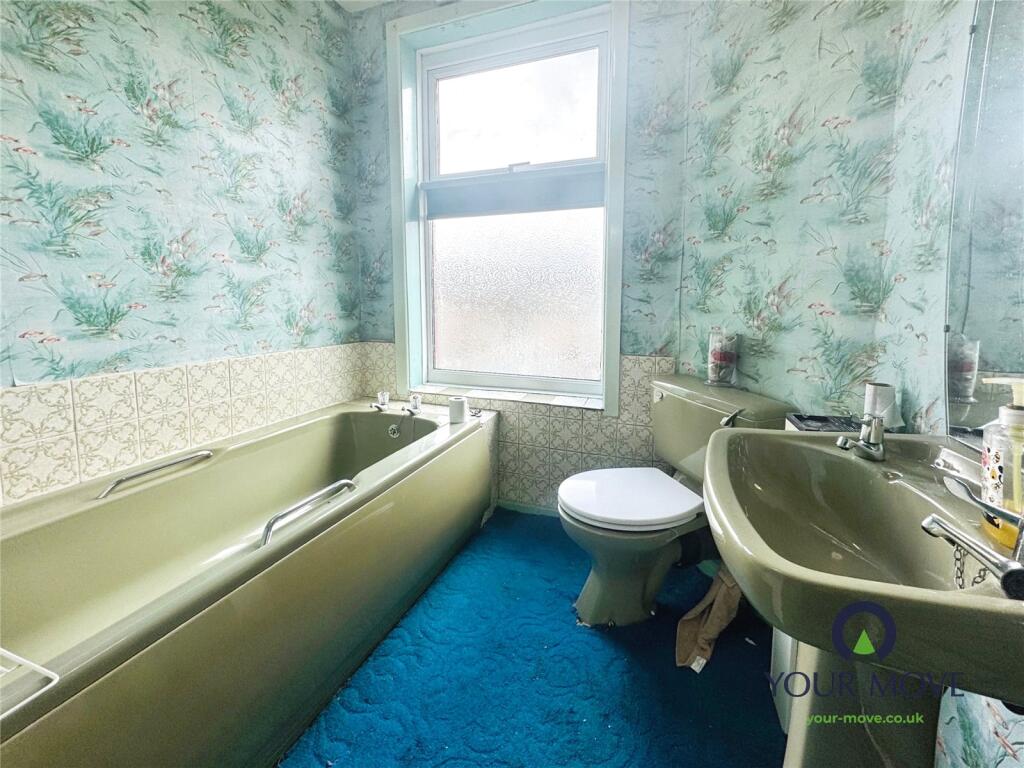 2 bed End of Terrace