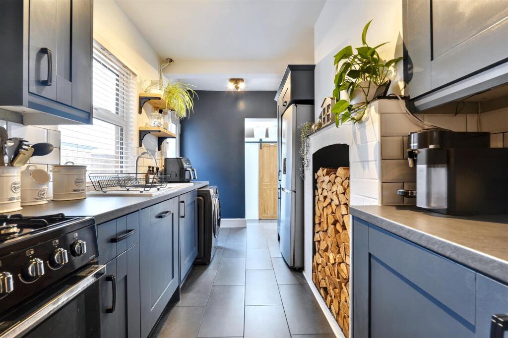 3 bed Terraced