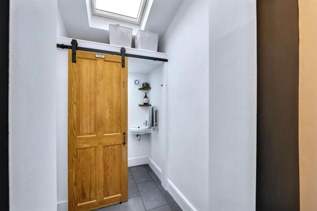 3 bed Terraced