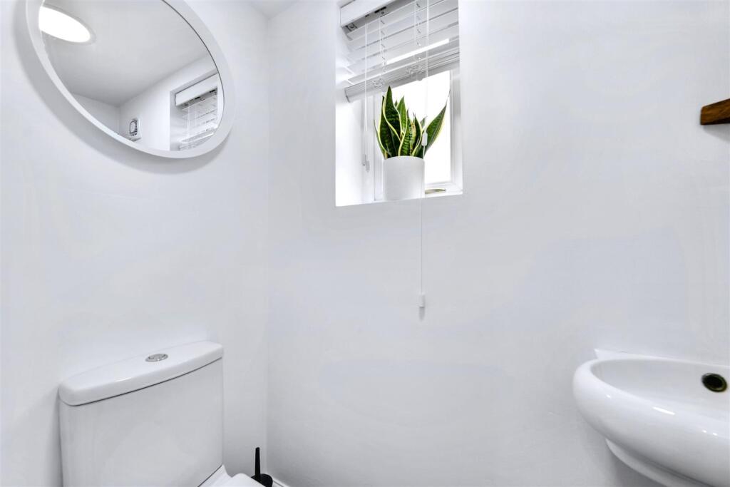 3 bed Terraced