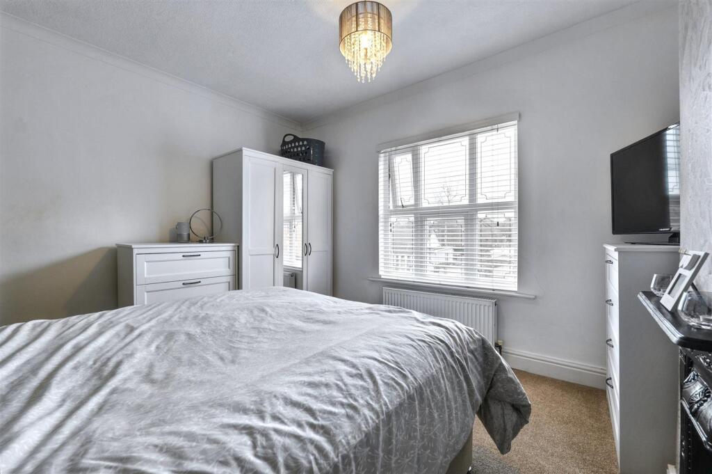 3 bed Terraced