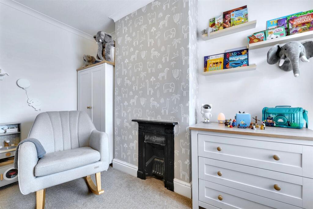 3 bed Terraced