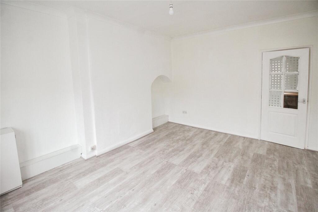 3 bed Terraced