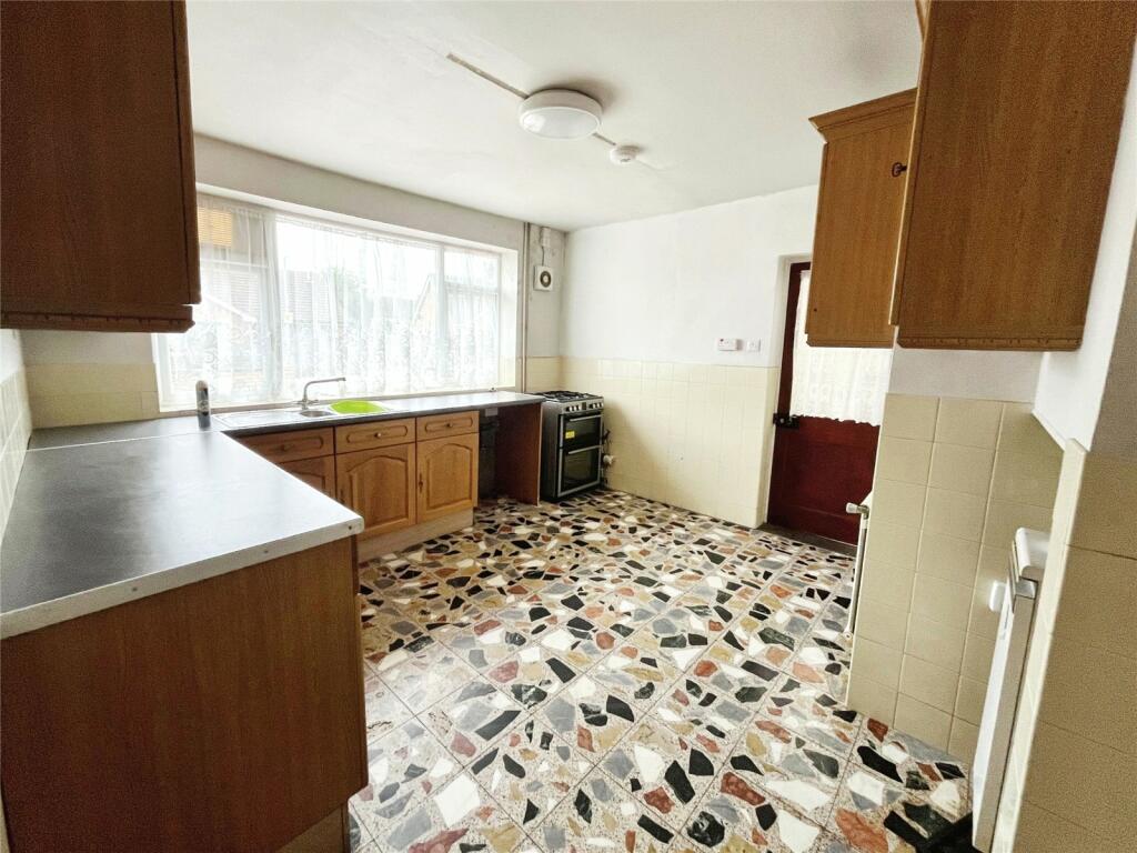 2 bed Detached Bungalow
