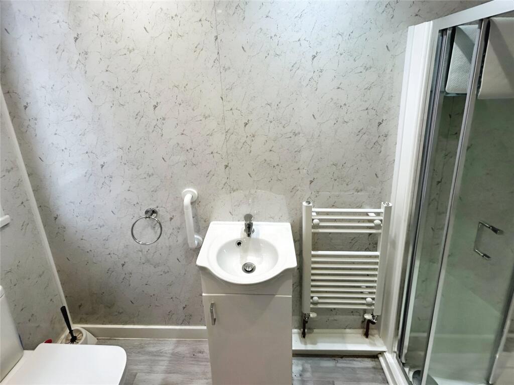 4 bed Character Property