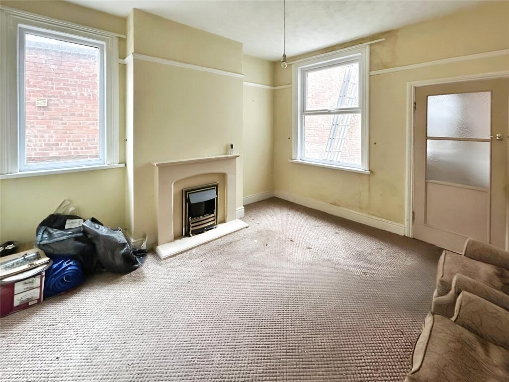 4 bed Character Property