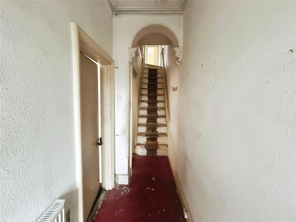 4 bed Character Property