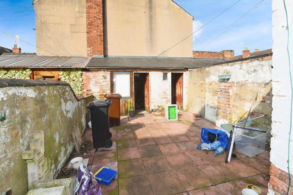 3 bed Terraced