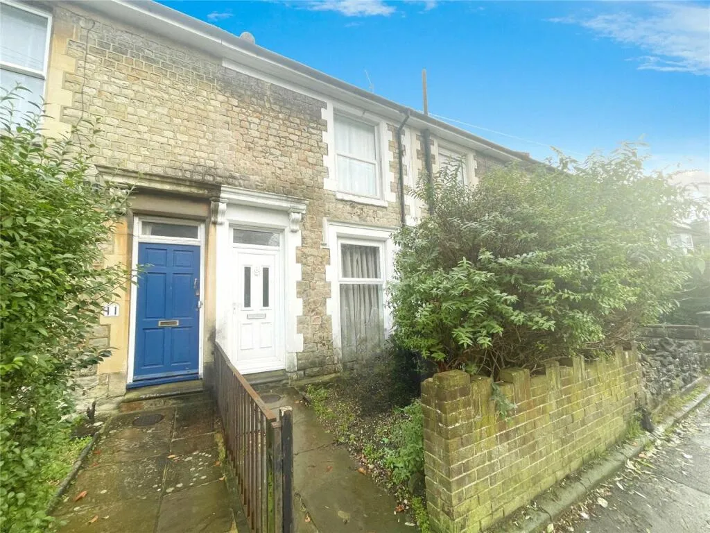 2 bed House