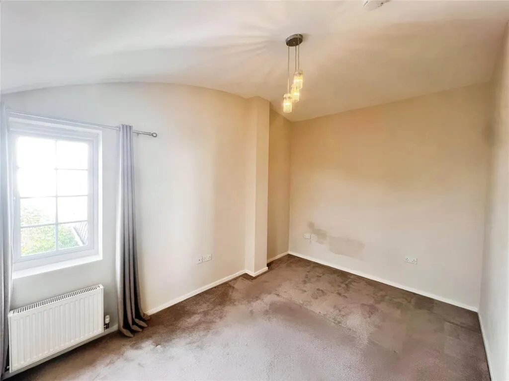 2 bed Apartment