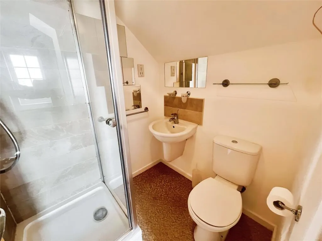 2 bed Apartment