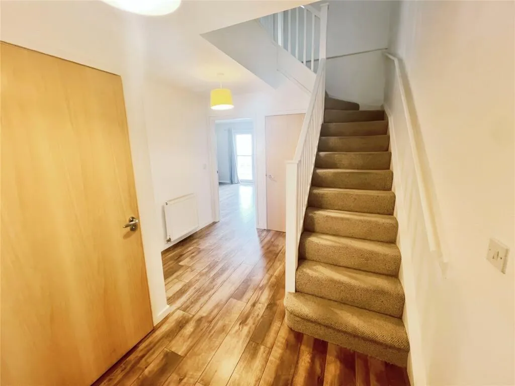 2 bed Apartment