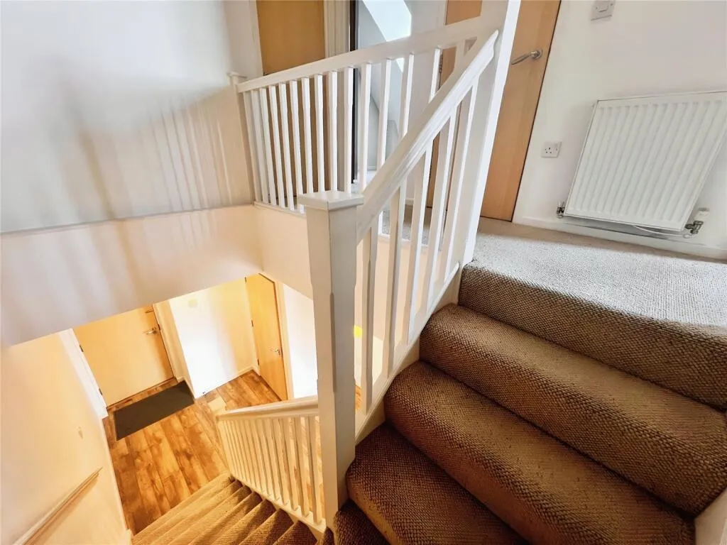 2 bed Apartment