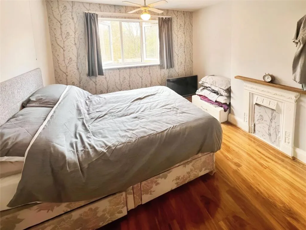 3 bed Semi-Detached