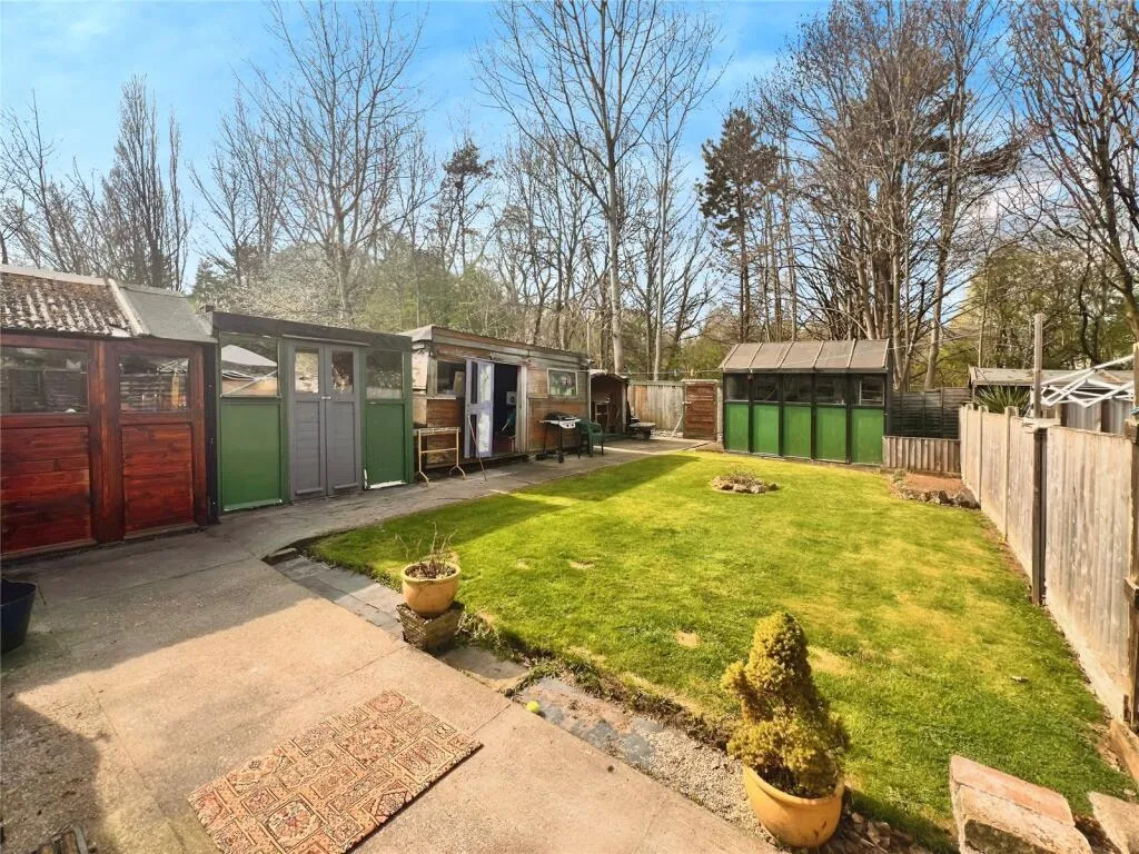 3 bed Semi-Detached