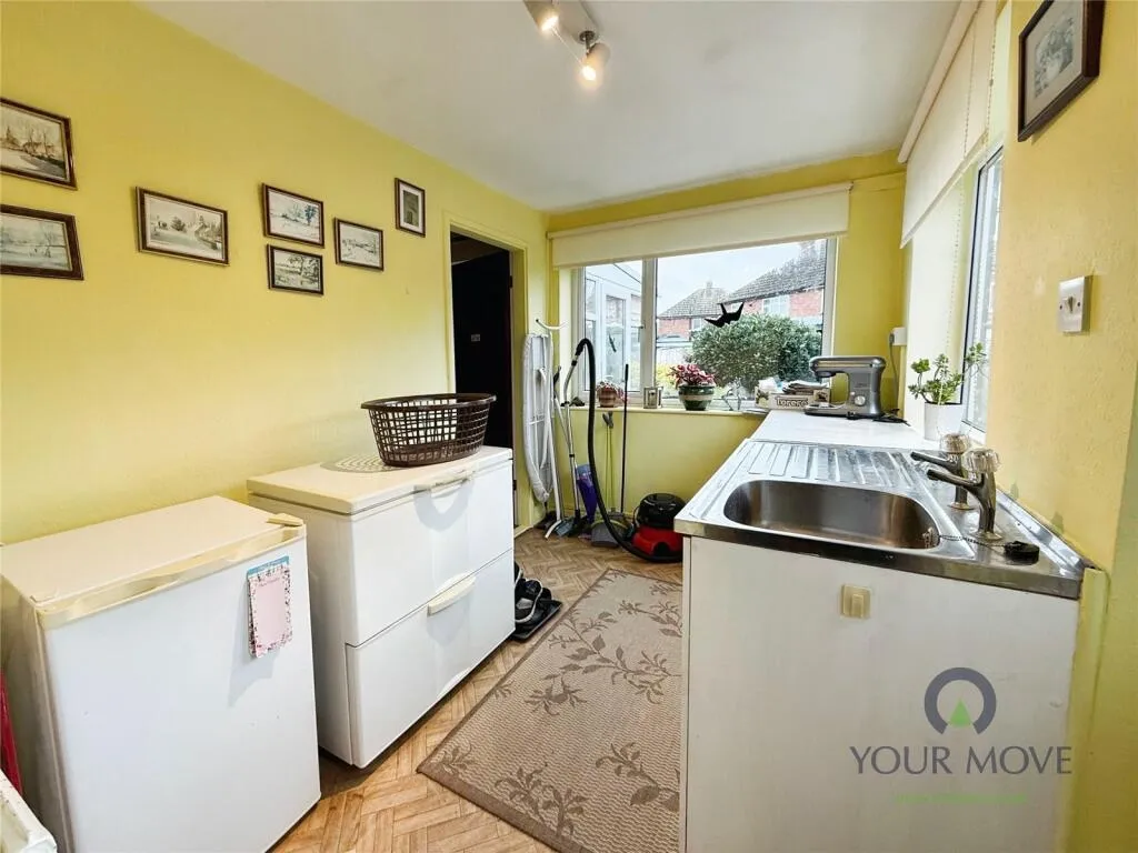 3 bed Detached Bungalow