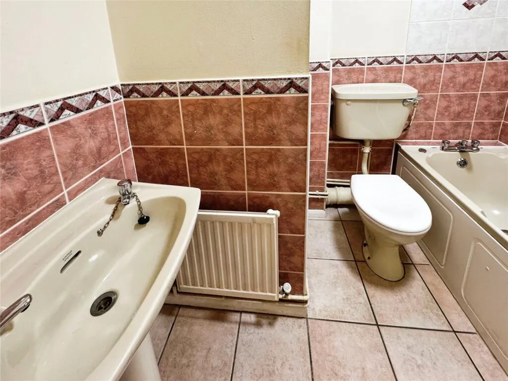 2 bed Terraced