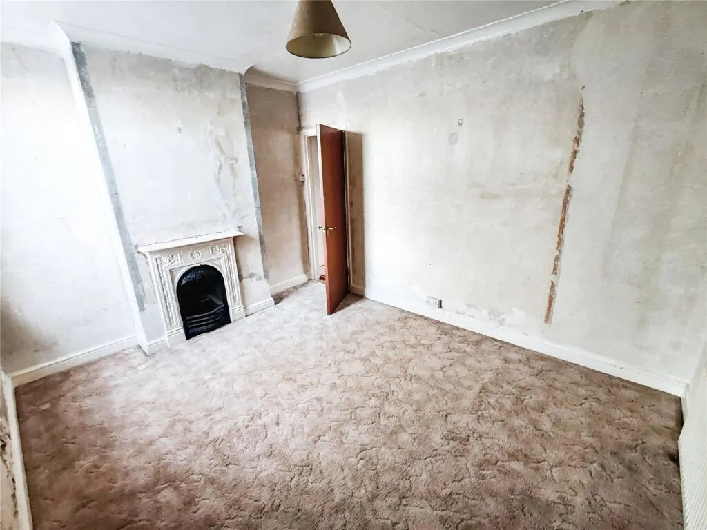 3 bed Terraced