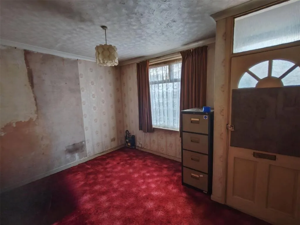 3 bed Terraced