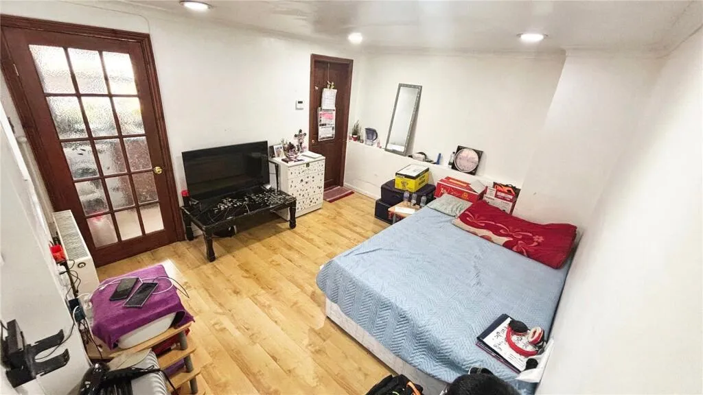 2 bed Mixed Use